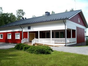 Majaniemi can accommodate 54 overnight guests and family celebrations can accommodate around 100 people.