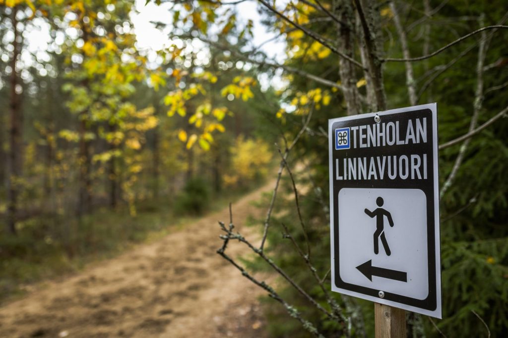 Tenholan Linnavuori kyltti